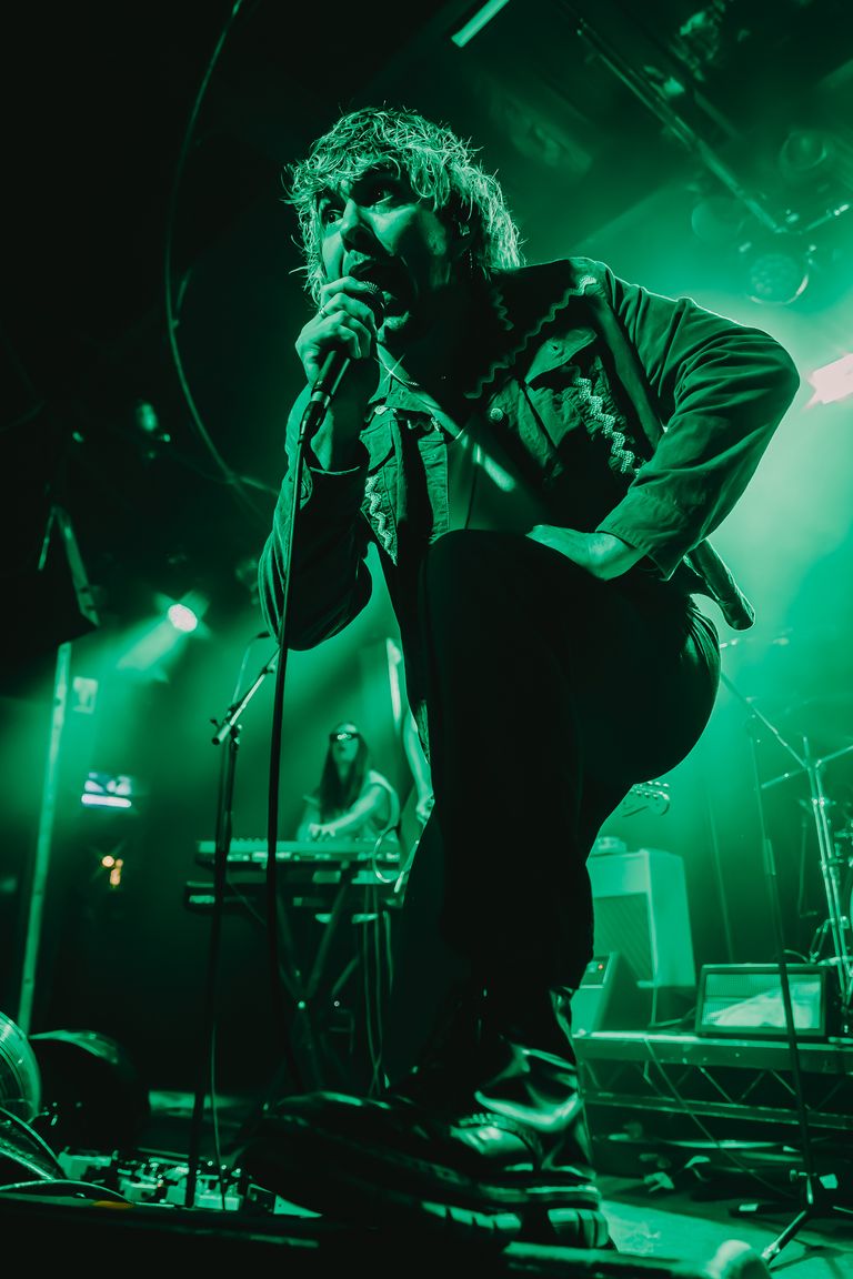 Selve performing live at The Gov in Adelaide 